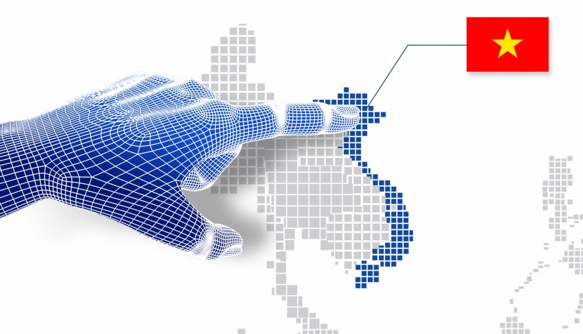 What are the advantages of Vietnam's engineering workforce in software outsourcing?